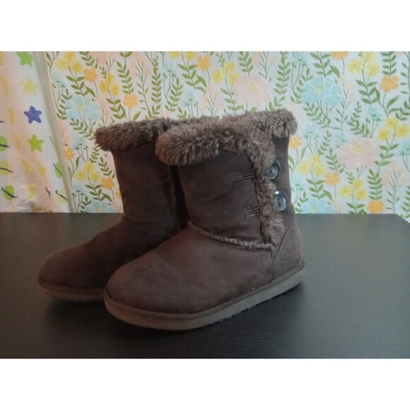 🌍5/$10🌏 Size 12 Girl's Furry Winter Boots - Picture 7 of 7